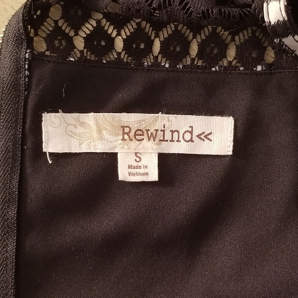 Rewind Dress - Picture 6 of 6